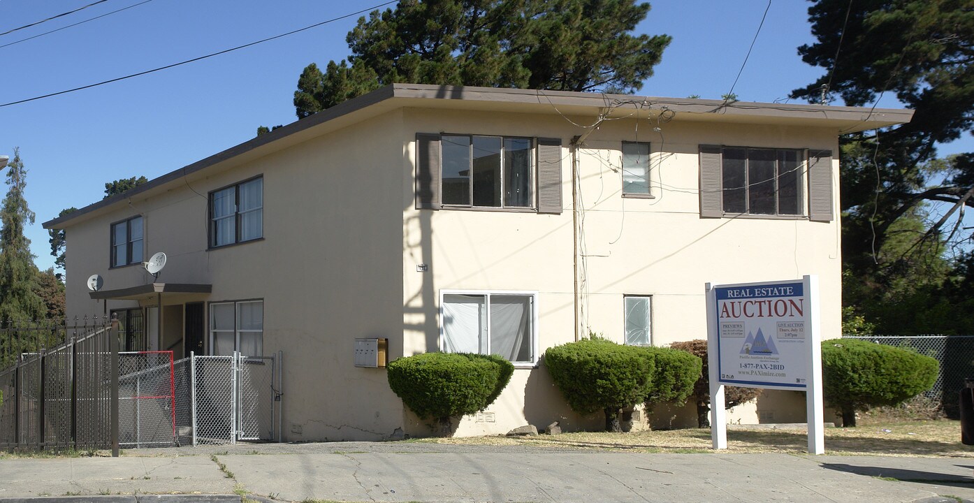 2819 Garden St in Oakland, CA - Building Photo