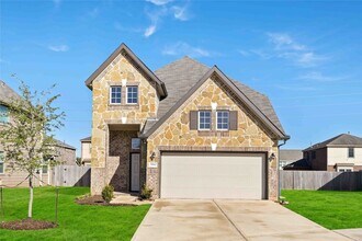 5914 Prince Pl Dr in Rosenberg, TX - Building Photo - Building Photo