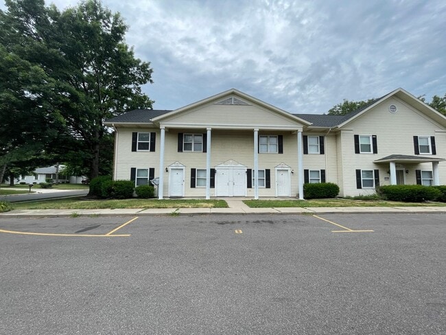 property at 1606 S 16th St