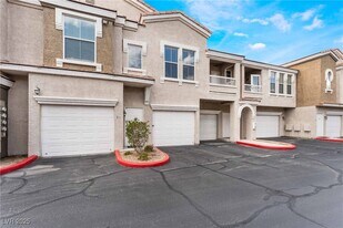 9975 Peace Way in Las Vegas, NV - Building Photo