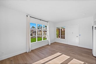 108 Avenida Dolores in San Clemente, CA - Building Photo - Building Photo