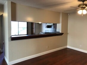 4033 Goldust Dr in Modesto, CA - Building Photo - Building Photo