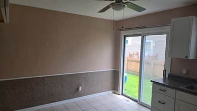 1312 S Danley Square in Lorain, OH - Building Photo - Building Photo