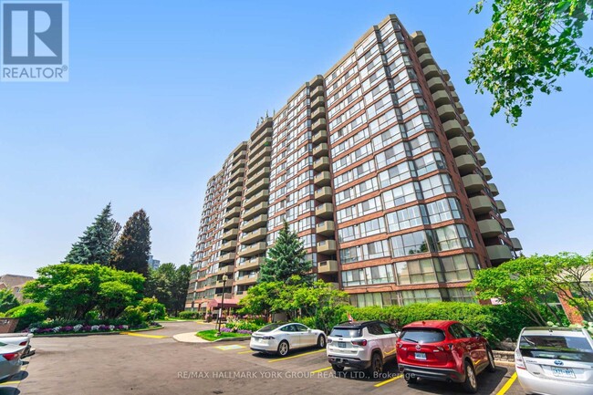property at 100 Observatory Ln