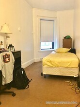 1061 Beacon St in Brookline, MA - Building Photo - Building Photo