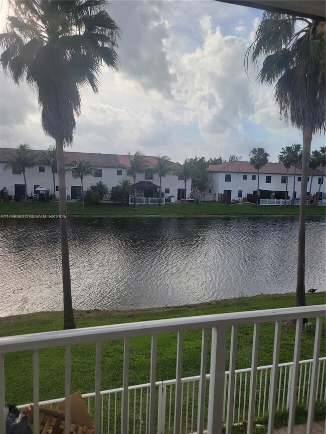 8930 NW 97th Ave in Doral, FL - Building Photo - Building Photo