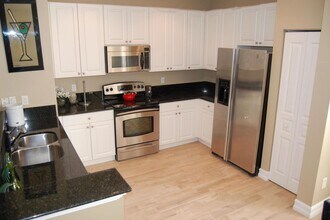 332 Atlantic Grove Way in Delray Beach, FL - Building Photo - Building Photo