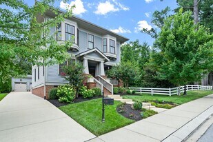 1016 Benelli Park Ct in Franklin, TN - Building Photo