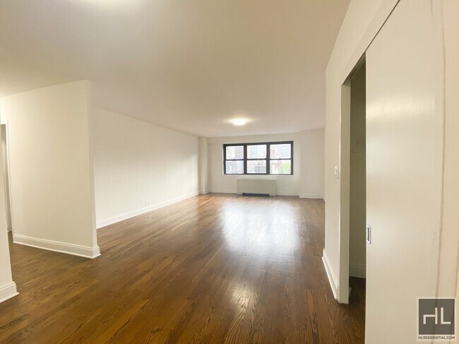 property at 401 E 88th St