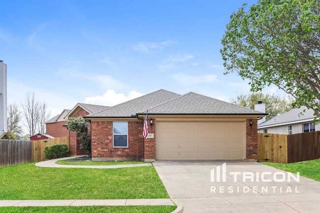 1357 Meadowbrook Ln