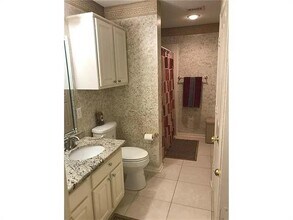 9400 Western Trail in Irving, TX - Building Photo - Building Photo