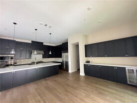 114 Crossover in Irvine, CA - Building Photo