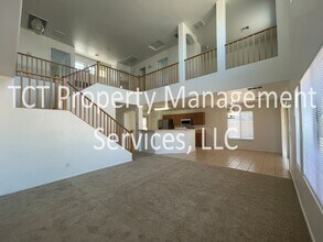2602 S 112th Dr in Avondale, AZ - Foto de edificio - Building Photo