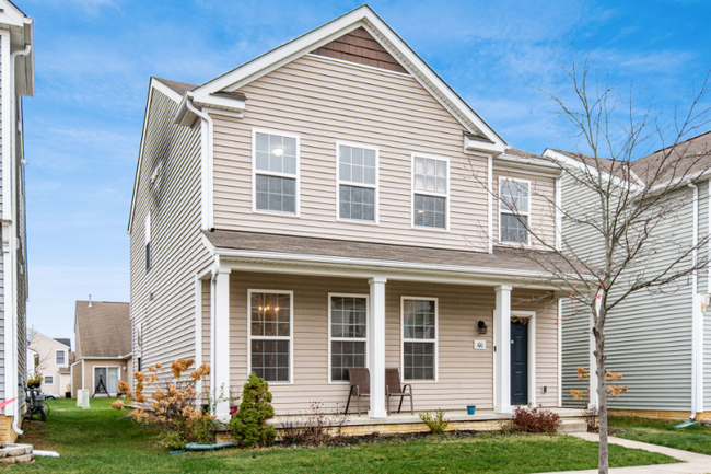 100 Purple Leaf Ln in Lewis Center, OH - Building Photo - Building Photo