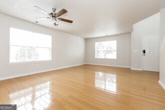 3005 Pebble Creek Ln in College Park, GA - Building Photo - Building Photo