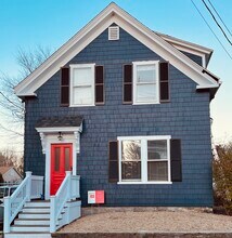 35 Lincoln Ave, Unit Suite B in Marblehead, MA - Building Photo - Building Photo