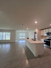 8564 SW 46th Ter in Ocala, FL - Building Photo - Building Photo