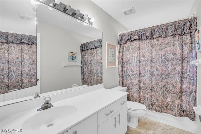 property at 2268 Piccadilly Ct