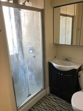 1830 W 17th St-Unit -2R in Chicago, IL - Building Photo - Building Photo