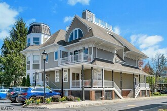 22 Franklin Pl-Unit -B3 in Morristown, NJ - Building Photo - Building Photo
