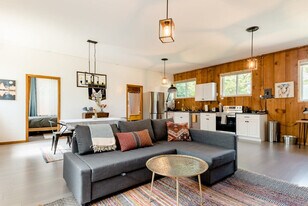 4403 W Alpine St in Boise, ID - Building Photo