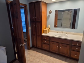 163 Prospect St, Unit 1st Floor in Pawtucket, RI - Building Photo - Building Photo