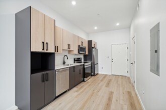 1112 E Berks St-Unit -1112 E Berks St. Studio in Philadelphia, PA - Building Photo - Building Photo