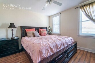 2415 Almond St in Philadelphia, PA - Building Photo - Building Photo