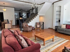 10626 Clearview Villa Pl in Houston, TX - Foto de edificio - Building Photo