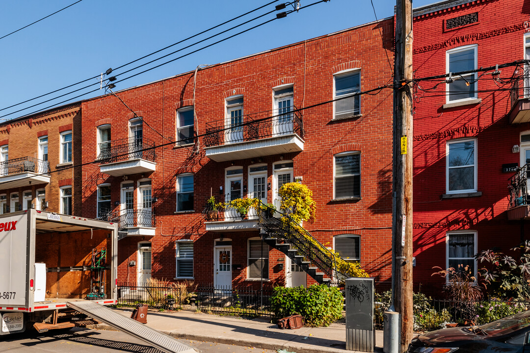 3772 Evelyn Rue in Verdun, QC - Building Photo