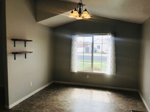 50 Teal Loop in Logan, UT - Building Photo - Building Photo