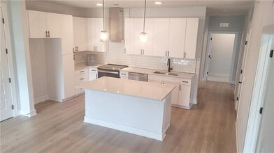 3101 Govalle Ave in Austin, TX - Building Photo - Building Photo