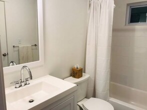 42 Hano St, Unit 1 in Boston, MA - Building Photo - Building Photo