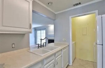 1029 Lytle Creek Dr in Abilene, TX - Building Photo - Building Photo