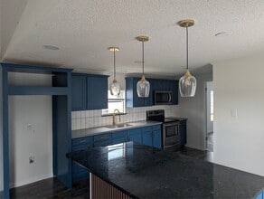 608 CR-5102I in Cleveland, TX - Building Photo - Building Photo