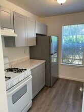 412 Greenlawn Blvd in Round Rock, TX - Foto de edificio - Building Photo