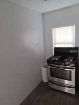 0 W Shore Rd in Warwick, RI - Building Photo