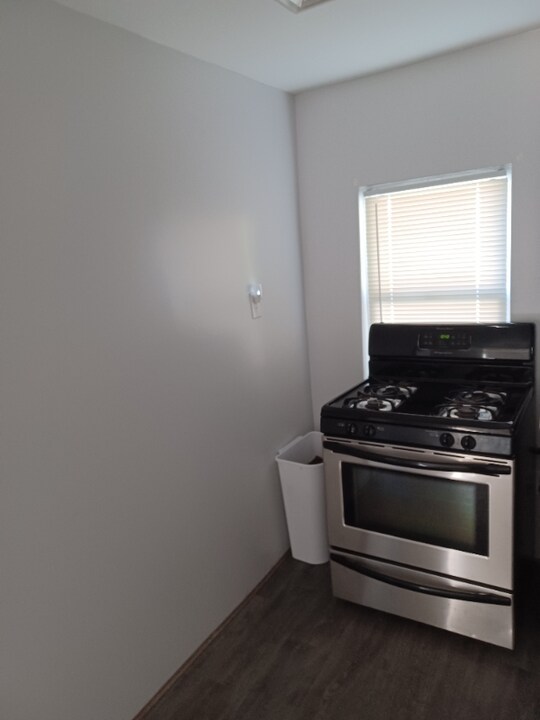 0 W Shore Rd in Warwick, RI - Building Photo