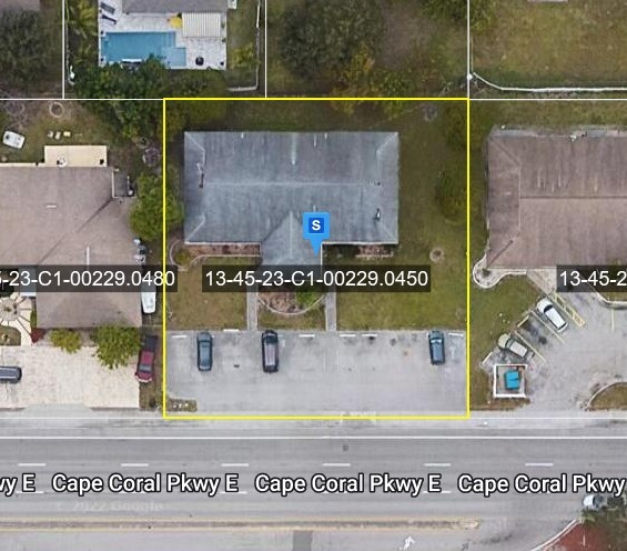 313 Cape Coral Pky E in Cape Coral, FL - Building Photo