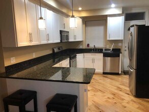 341 S Macon St. in Baltimore, MD - Building Photo - Building Photo