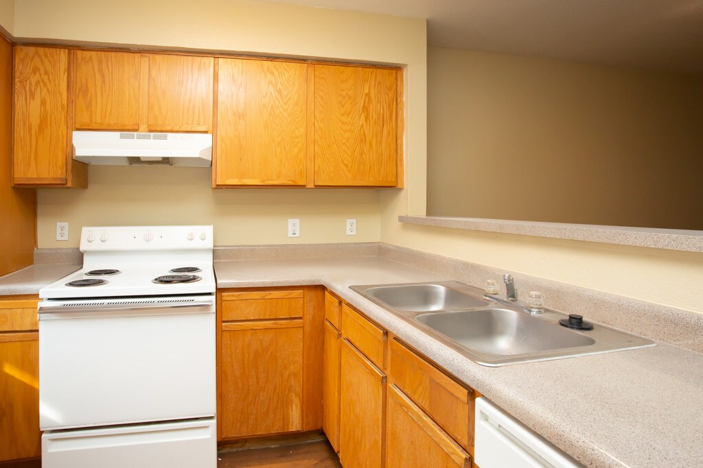 Village at Fox Creek Killeen, TX Apartments