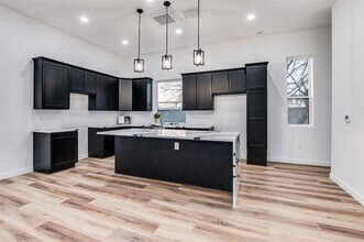 1475 McKee St in Dallas, TX - Building Photo - Building Photo