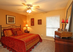 Grayson Ridge in North Richland Hills, TX - Foto de edificio - Interior Photo