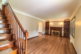 6630 Hartwell St in Dearborn, MI - Building Photo - Building Photo