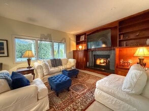 1819 E South Ridge Dr in Spokane, WA - Building Photo - Building Photo