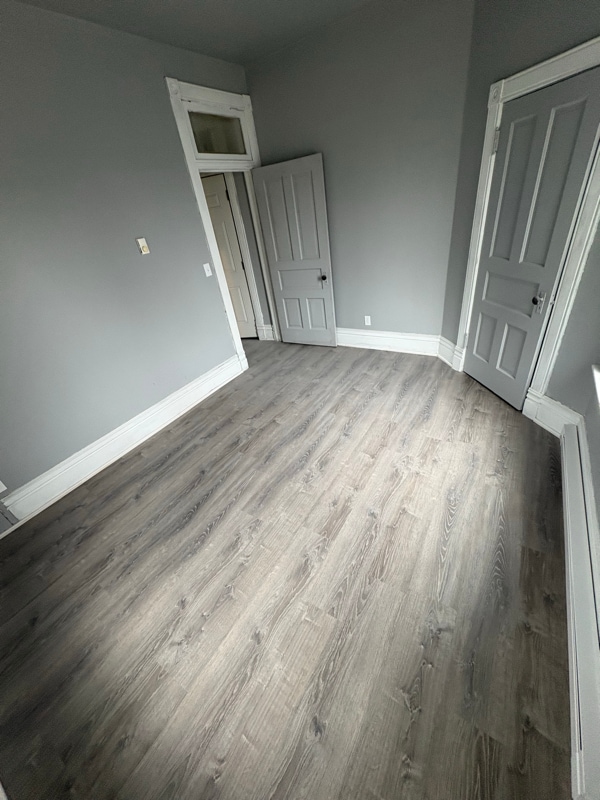 603 Albion Ave, Unit 3 in Fairmont, MN - Building Photo - Building Photo