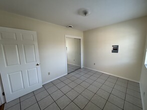 1155 W 22nd St in San Pedro, CA - Building Photo - Building Photo
