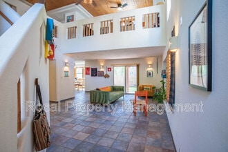 3504 Yippee Calle Ct NW in Albuquerque, NM - Building Photo - Building Photo