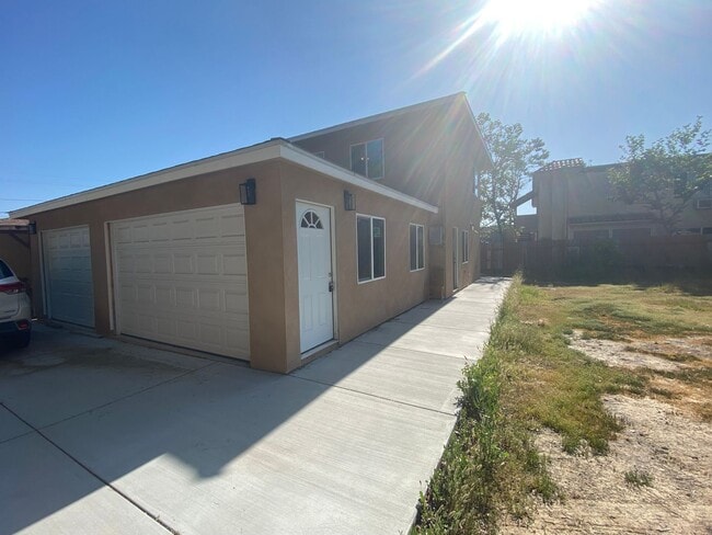 property at 1474 Peach Ave