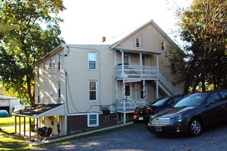 2527 - 2529 Herr St in Penbrook, PA - Foto de edificio - Building Photo